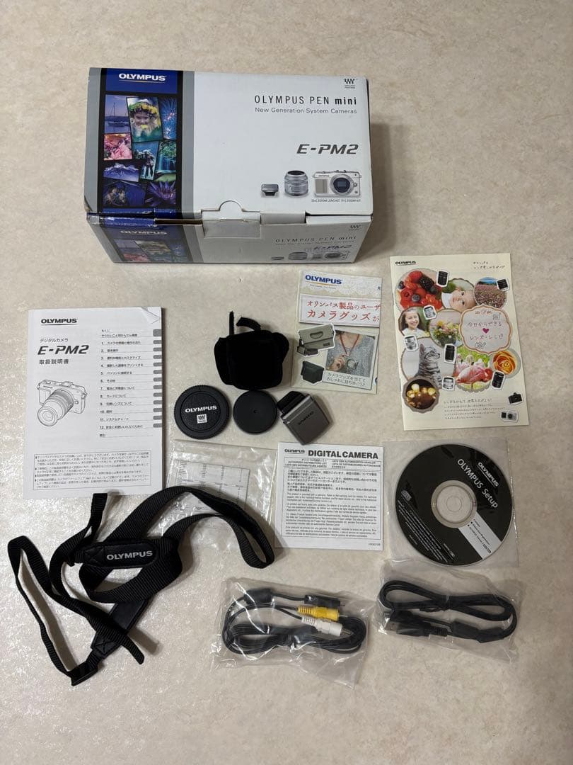 【本体、付属品全て込み】オリンパス E-PM2 ダブルズームキット ミラーレス