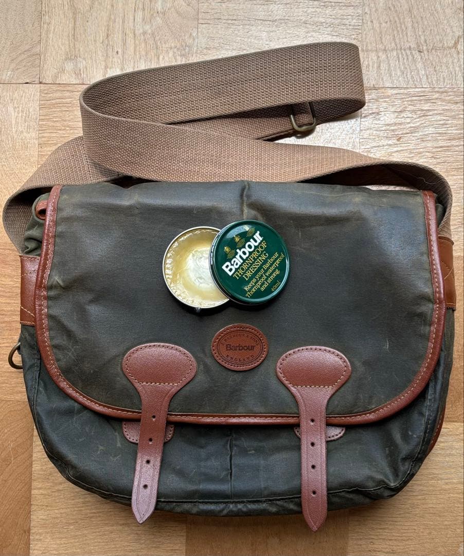 baraour バブアー ショルダーバッグオイルド 釣り メッセンジャーバック