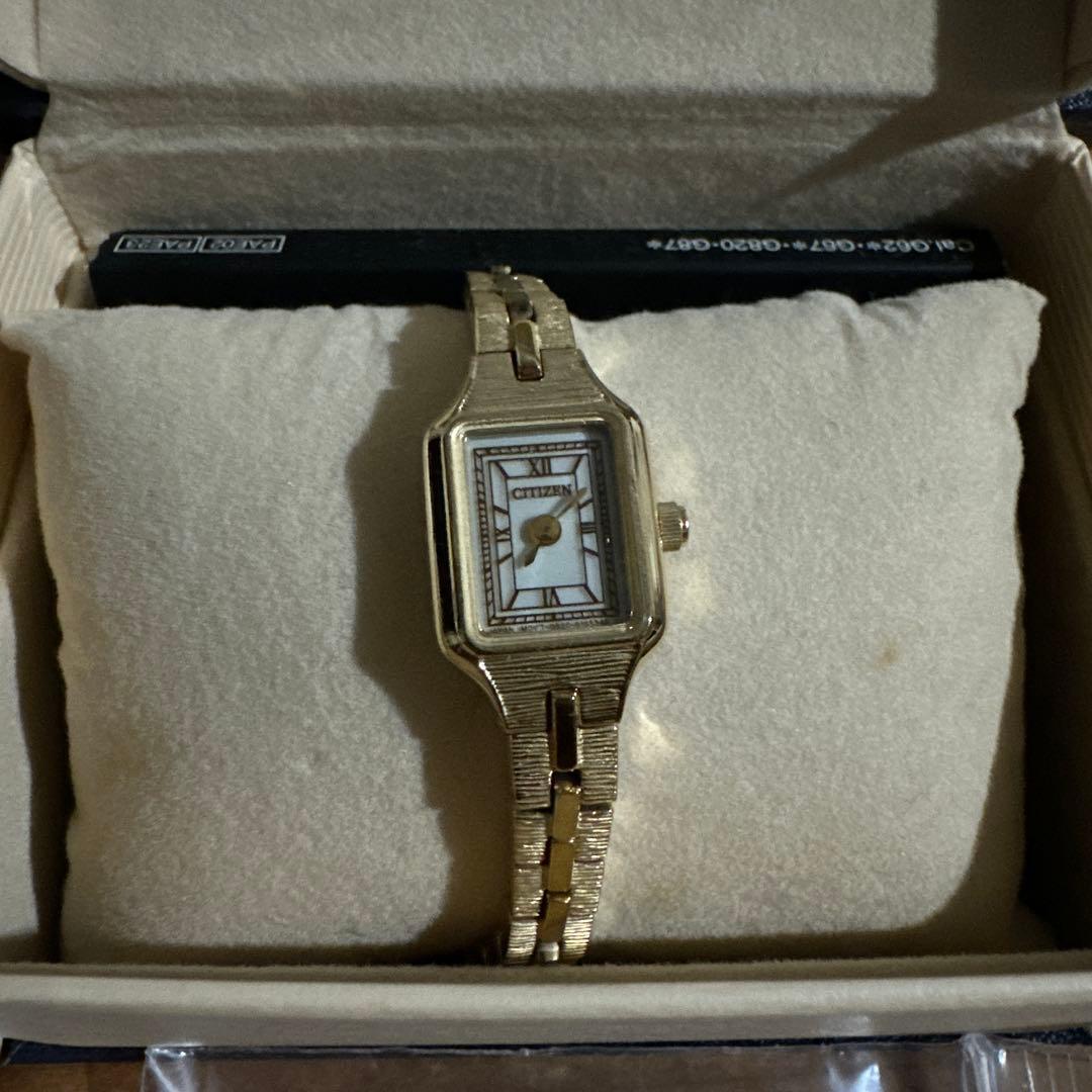 CITIZEN Kii / シチズン キー EG2042-50B ゴールド腕時計