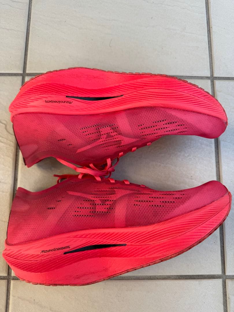 ミズノ ウェーブリベリオンプロ2 メンズ 27.5cm