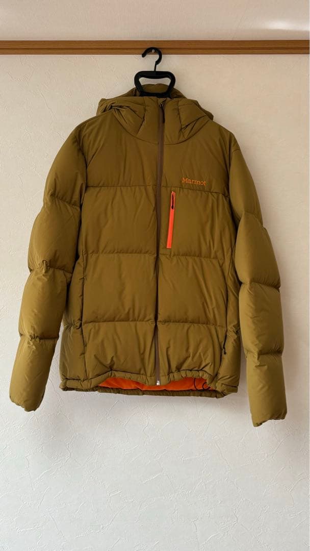 ま*る様 マーモット　ダウンジャケット