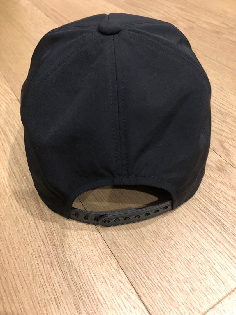 South2west8 トラッカーキャップ