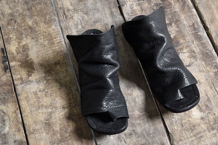 prtl x 4R4s ポルタユ　エクスクルーシブ　レザーサンダル