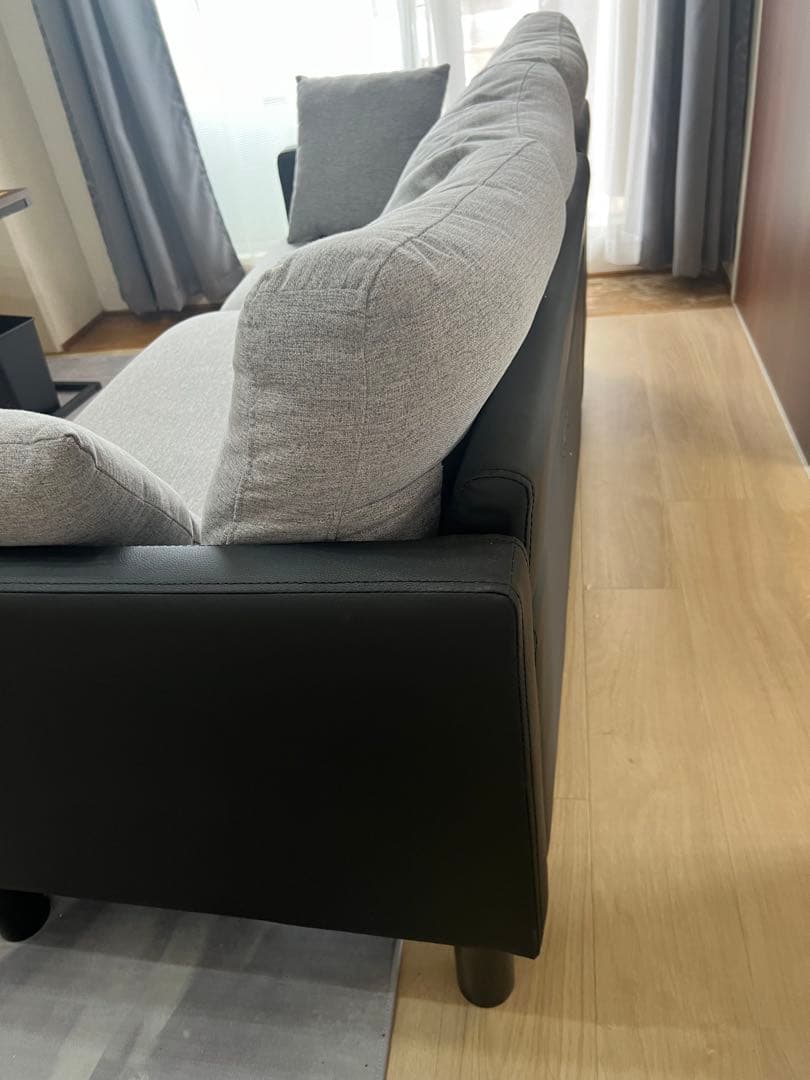 2〜3人掛けソファー（オットマン付き）