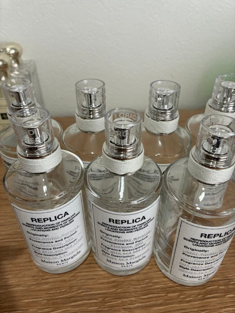 香水　空瓶　マルジェラ　ディオール　エルメス　ジョーマローン　リブレ