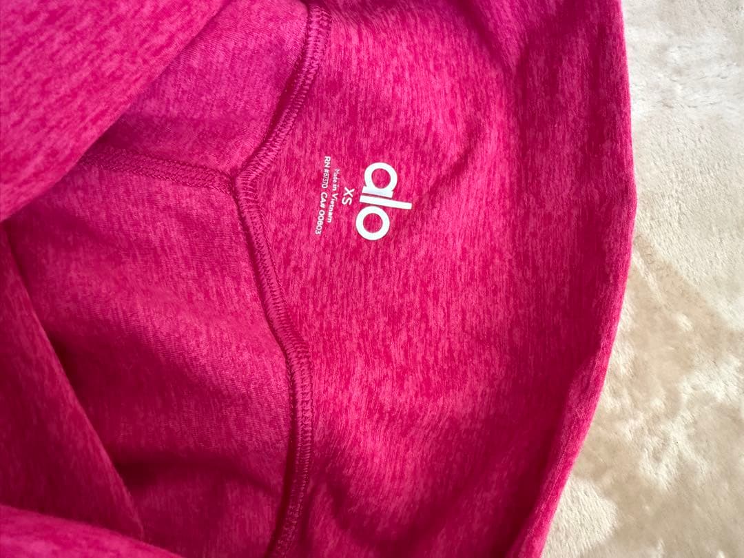 alo ヨガウェア ピンク 上下セット