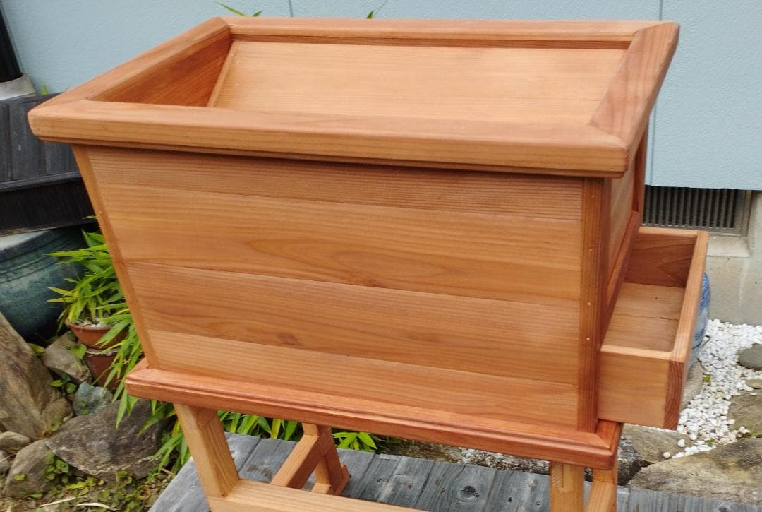 柿渋塗賽銭箱（台なし）