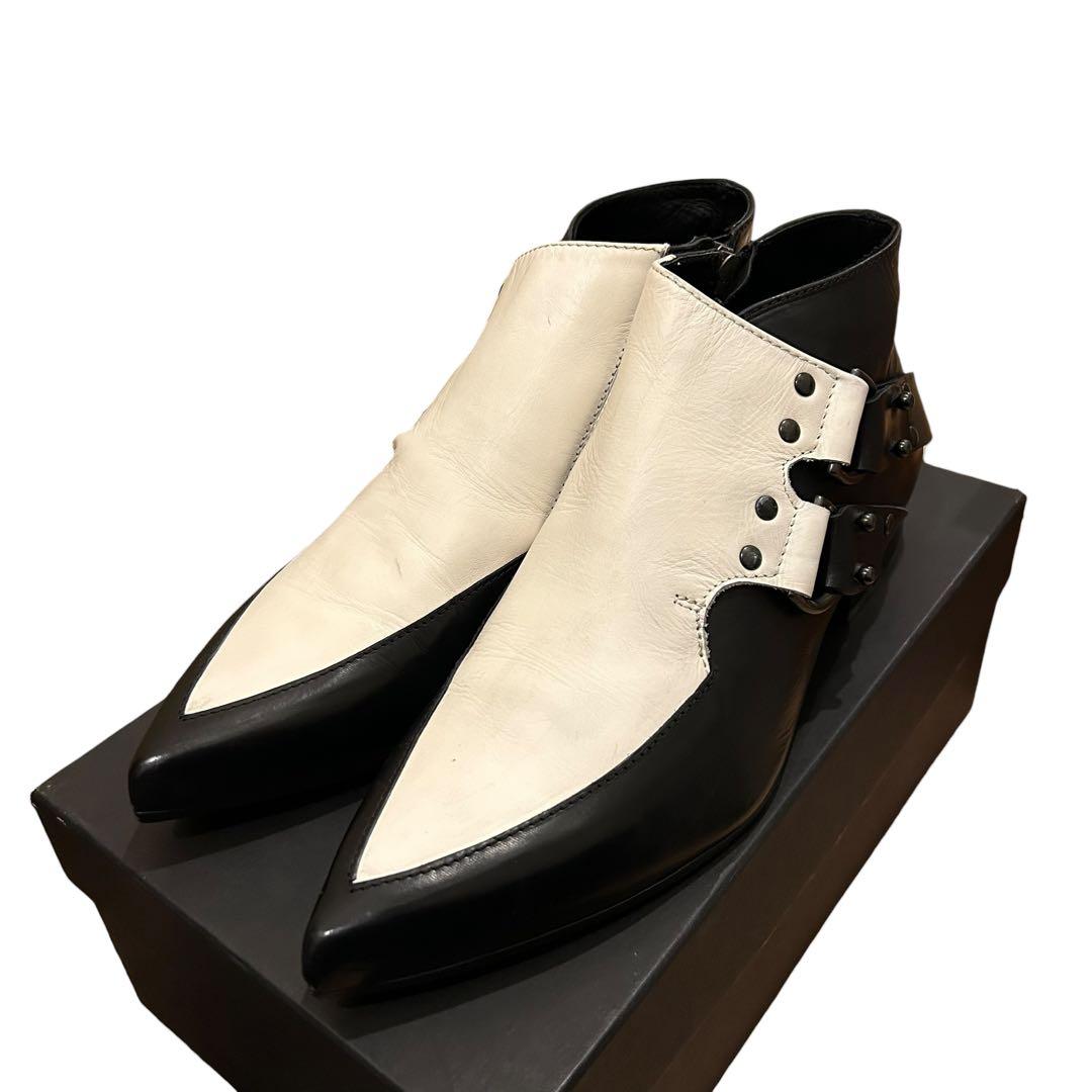 新品未使用　MCQ マックイーン　ポインテッドトゥ　ブーティ　モノトーン　革靴