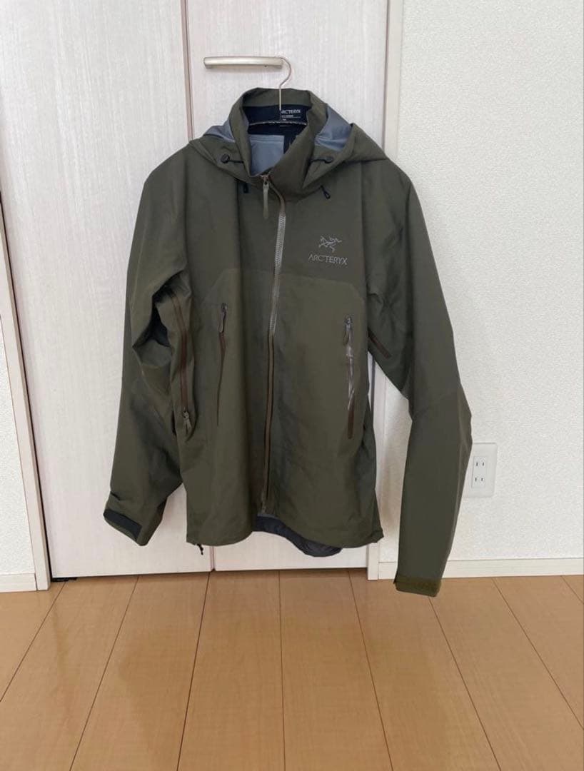 Arc'teryx ベータARジャケット　タツ　tatsu