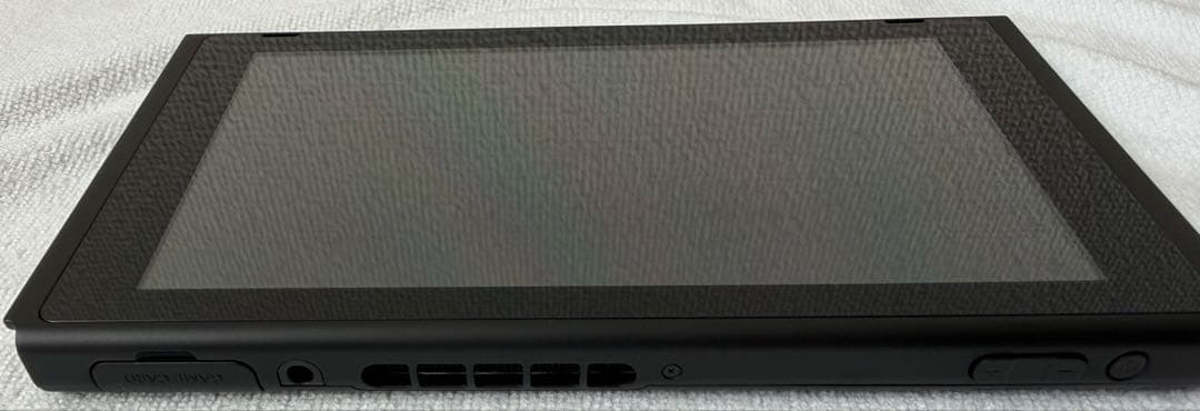 Nintendo Switch本体(付属品は未使用)