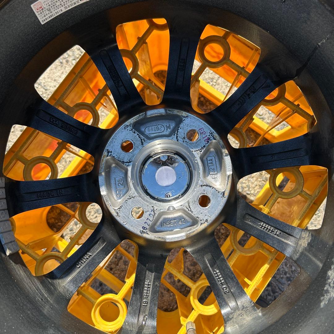 YOKOHAMA ig50スタッドレス 185/60R15 15インチ　アクア