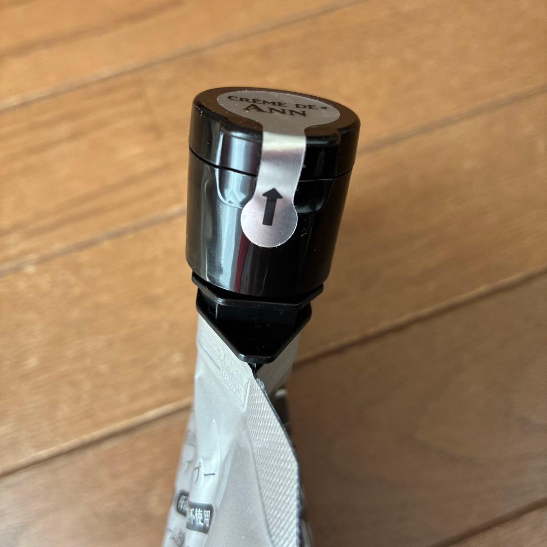 クレム・ド・アン ブラッククリームシャンプー 400g × 4個セット