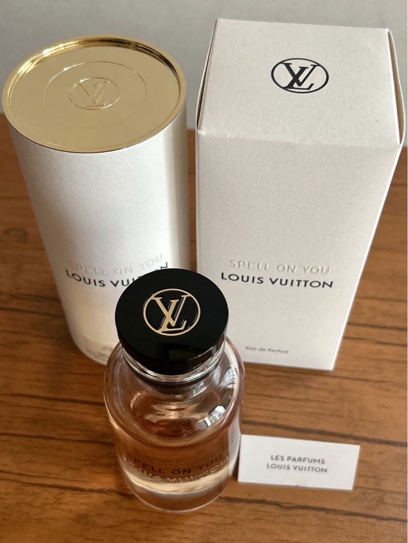 極美品♡ルイ・ヴィトンLOUIS VUITTON スペル オン ユー　100ml