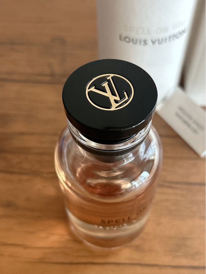 極美品♡ルイ・ヴィトンLOUIS VUITTON スペル オン ユー　100ml