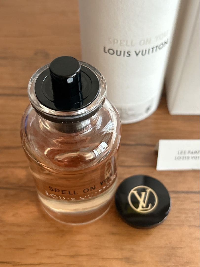 極美品♡ルイ・ヴィトンLOUIS VUITTON スペル オン ユー　100ml