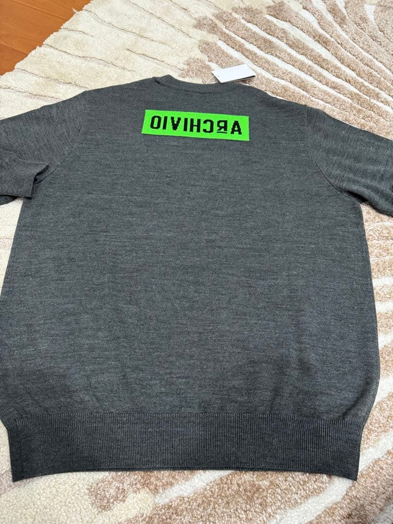 ARCHIVIO グレー ロゴセーター　新品未使用