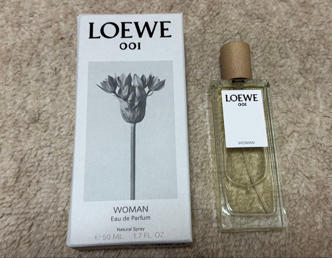 LOEWE 香水 001 WOMAN オードパルファム