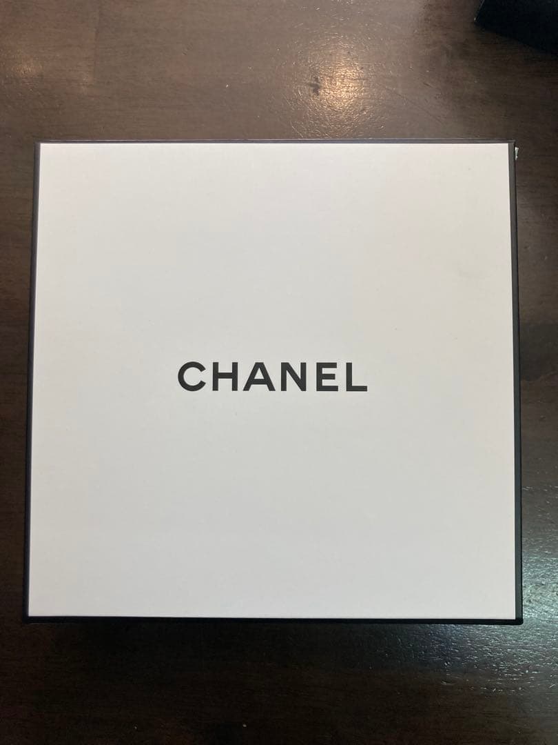 シャネル　ホリスティック エイジングケア基礎化粧品４点セット