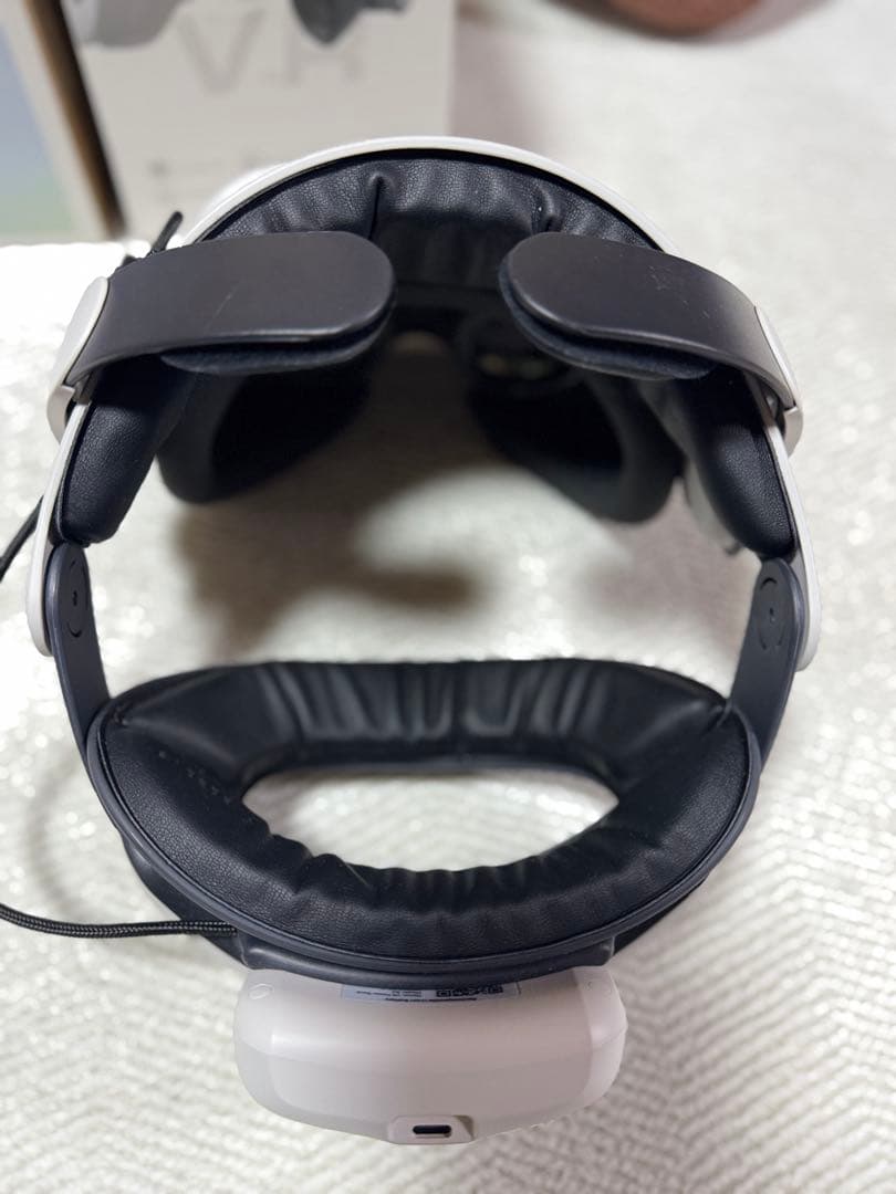  Quest 3（512GB）+ 予備バッテリー、ヘッドストラップ