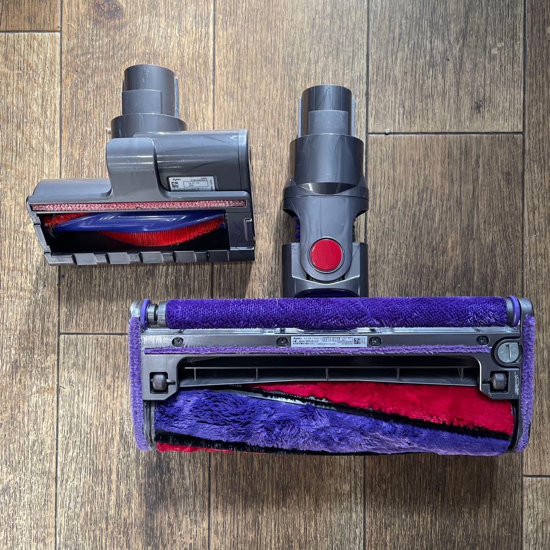 Y‼️Dyson SV11v7 クリーナー本体 充電アダプター