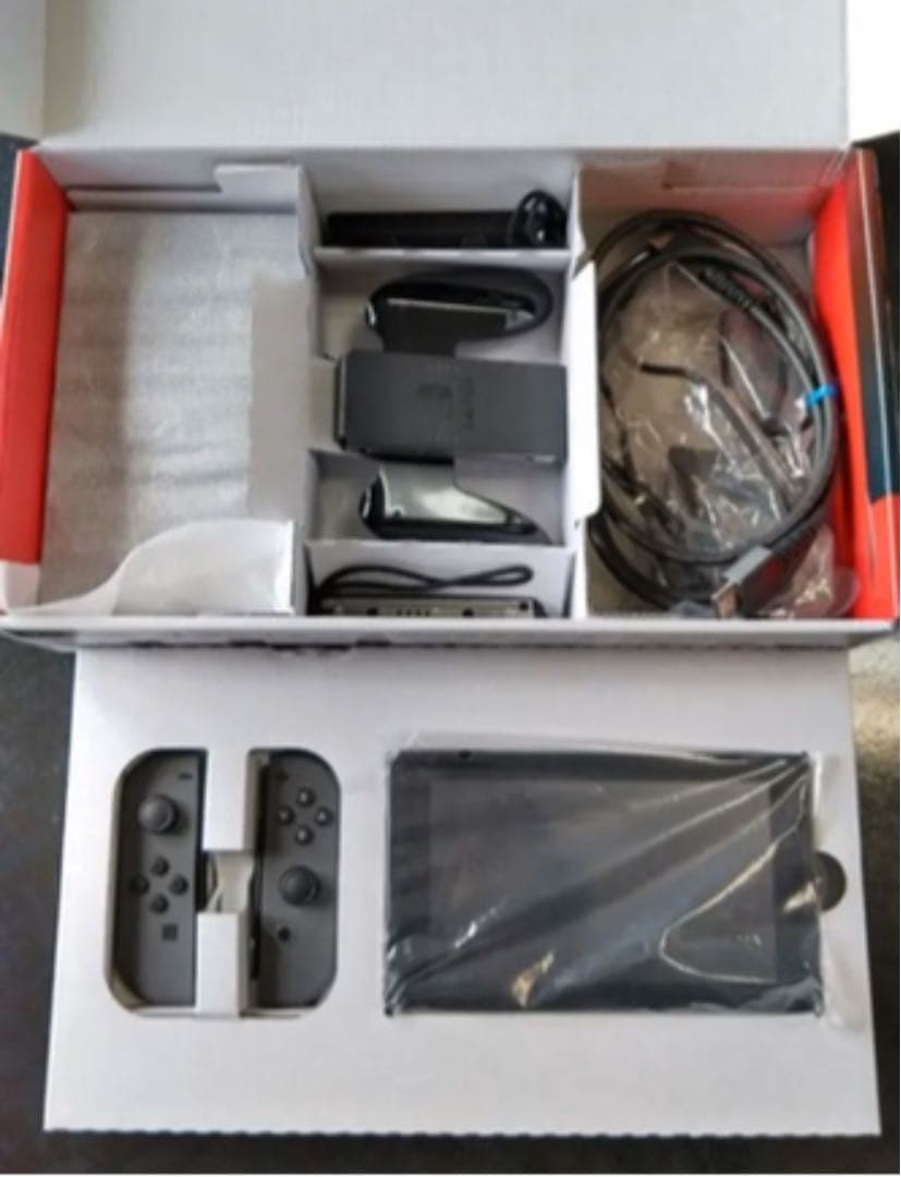 任天堂　switch グレー　旧型