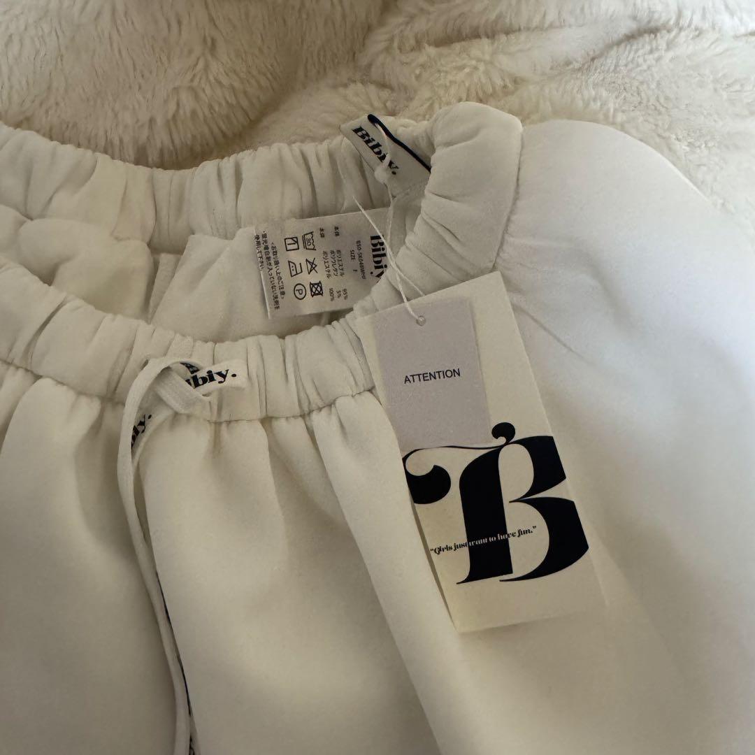 bibiy NELLY MINI SKIRT ホワイト