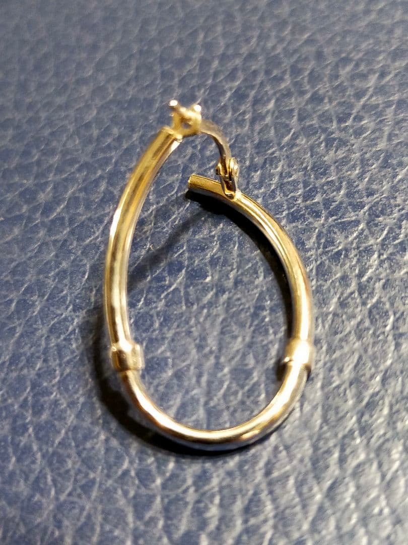 最終価格！ウノアエレ片耳ピアスK18WG