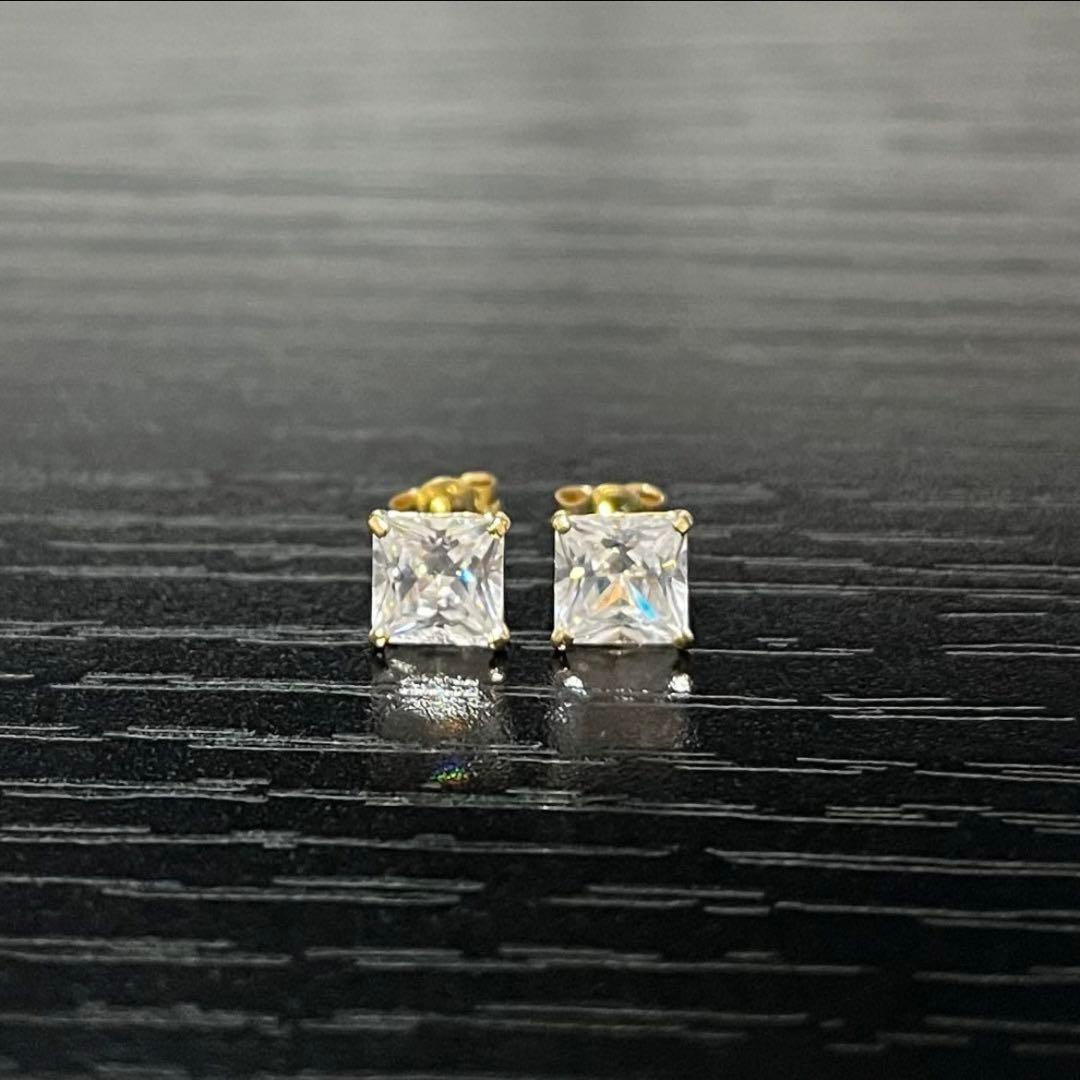 AVALANCHE(アバランチ) 14Kイエローゴールド ピアス スクエア5mm