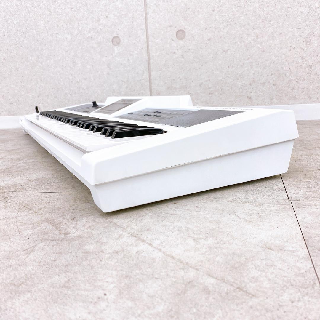 Roland ローランド 電子キーボード E-09W 61鍵 キーボード