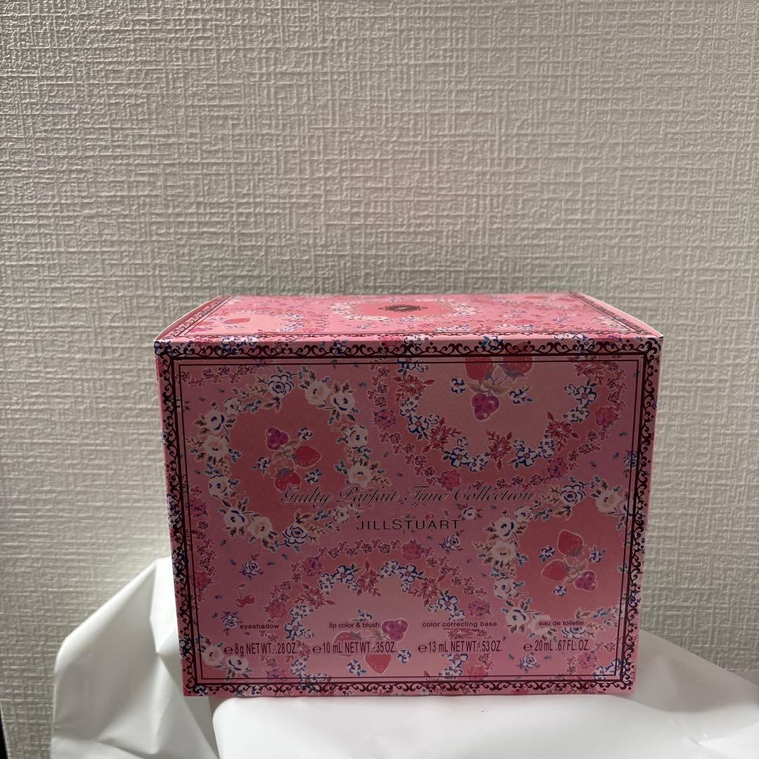 JILLSTUART クリスマスコフレ2024