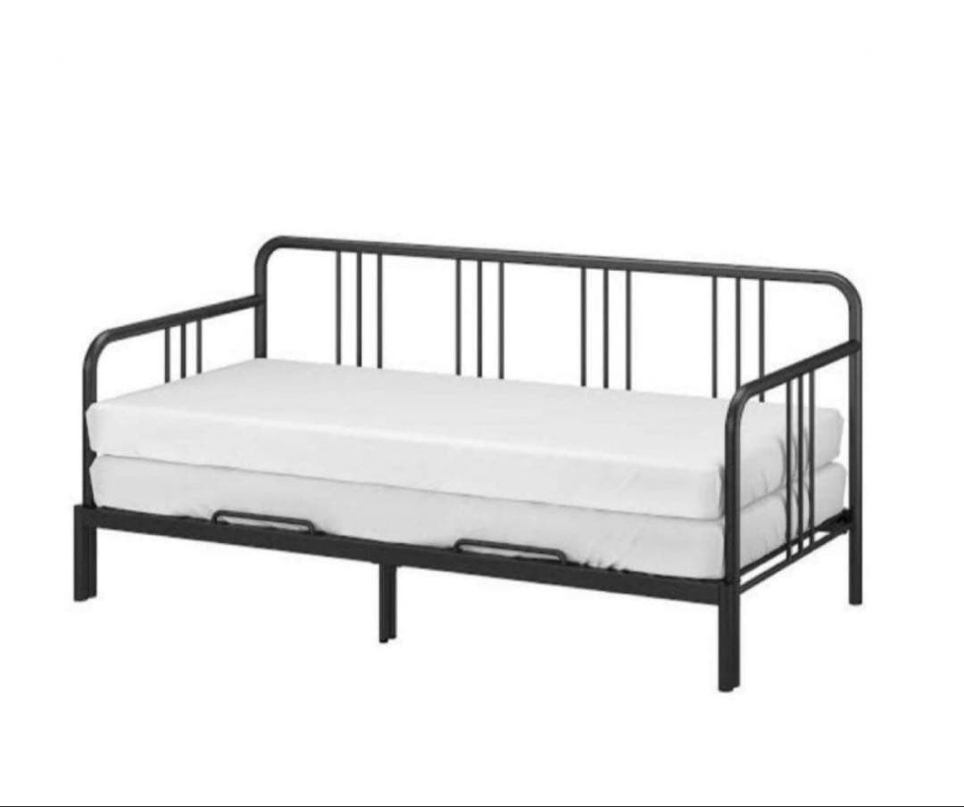 【40%オフ！】IKEA ベッド (シングル/ダブル可)