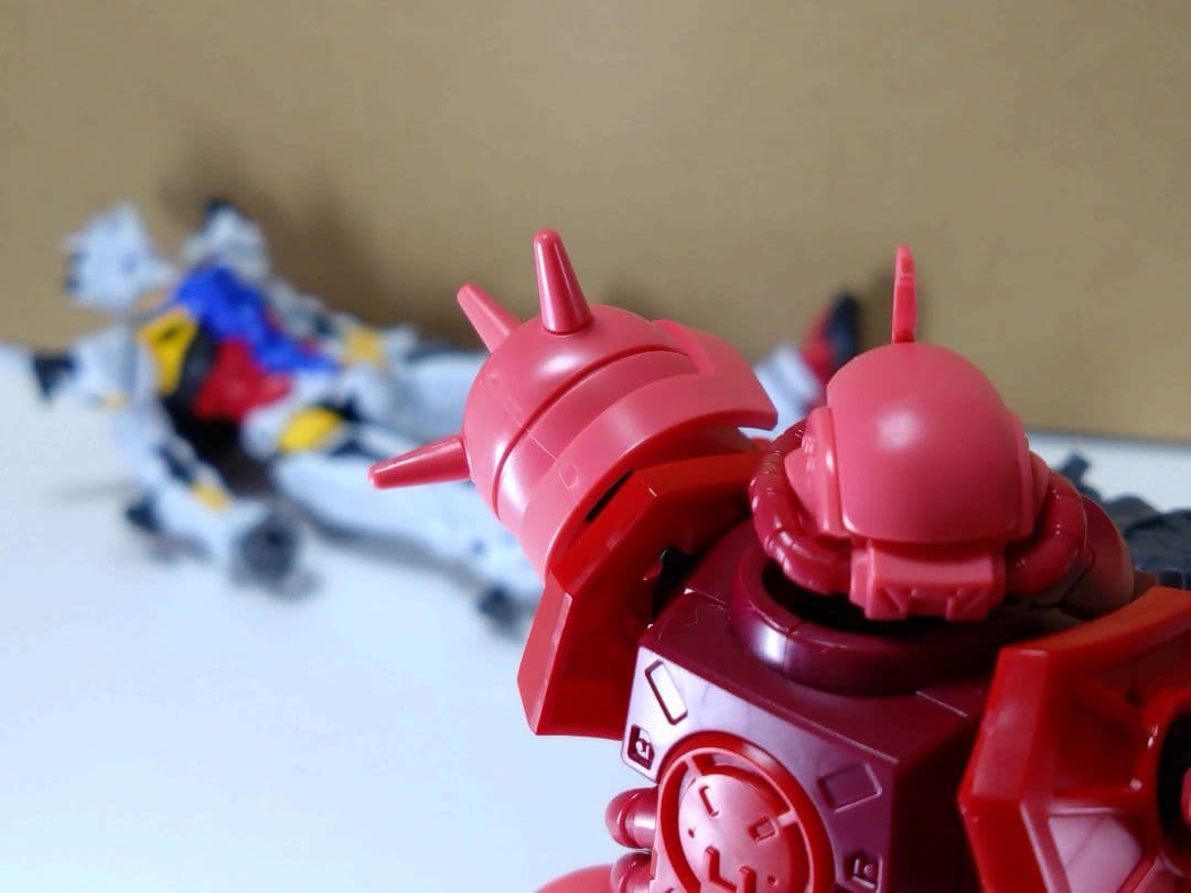 HG 1/144 白いガンダム　シャア専用ザク(GQ)　ザク(GQ)　3機セット