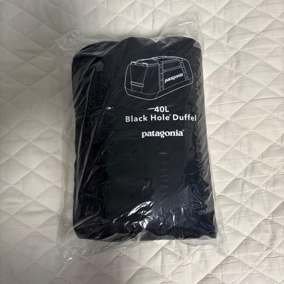 新品　Patagonia black hole duffle 40L ダッフル