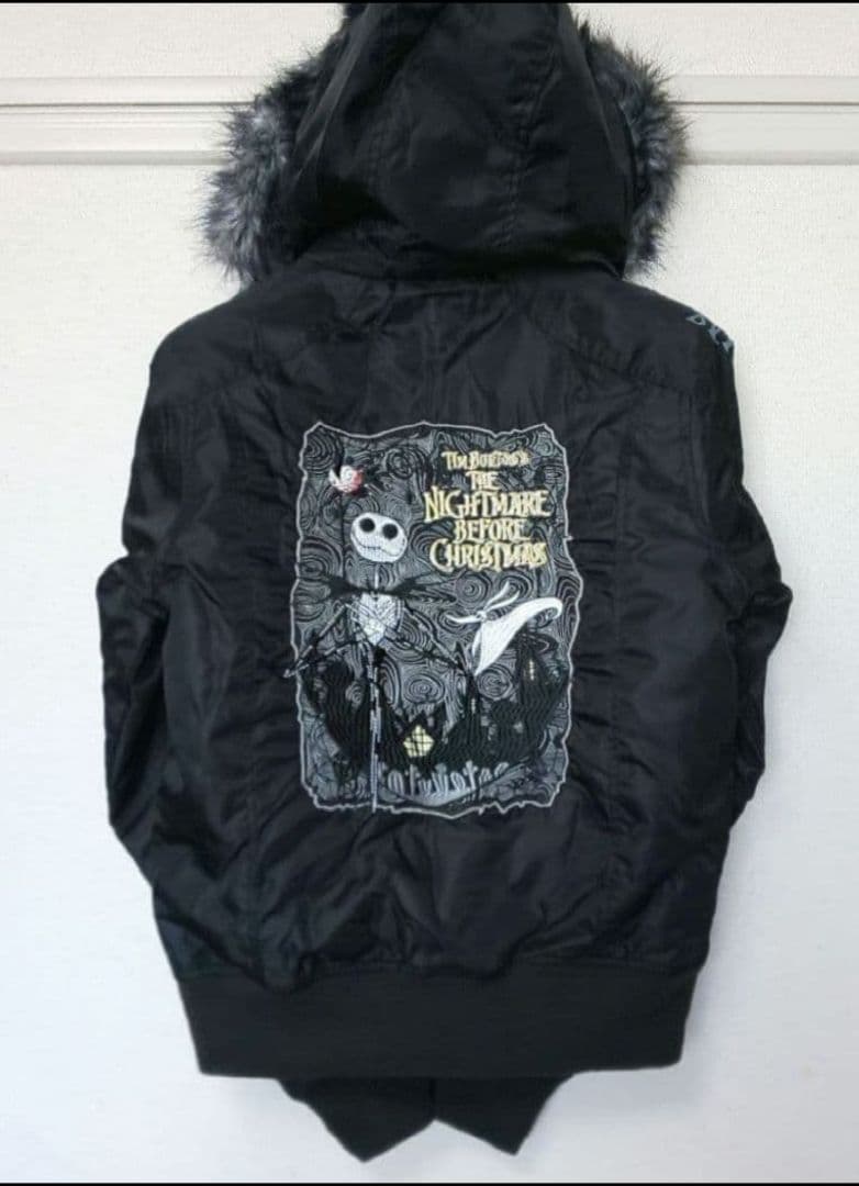 美品 Disney ナイトメアビフォアクリスマス　アウター　ブルゾン　ブラック