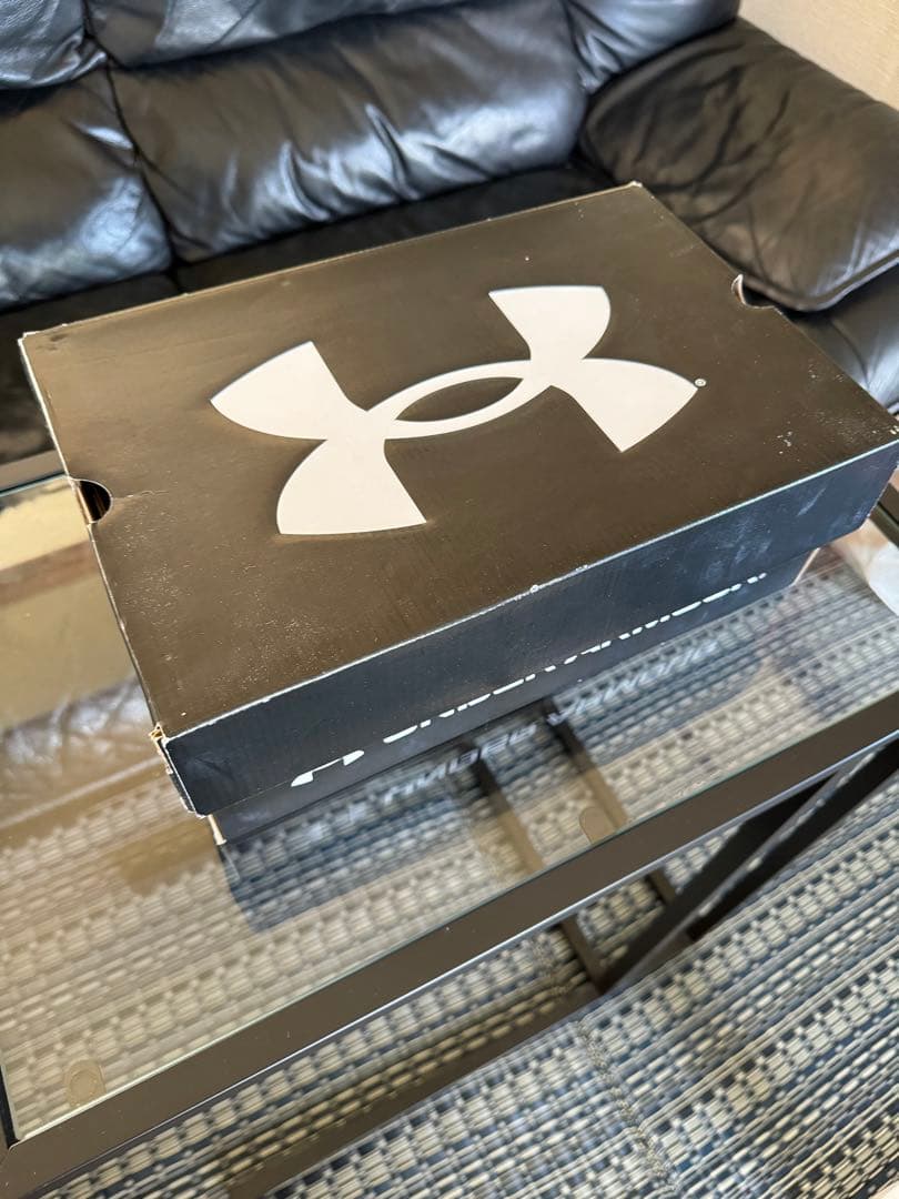 花*様 アメフトスパイク　28センチ　新品未使用