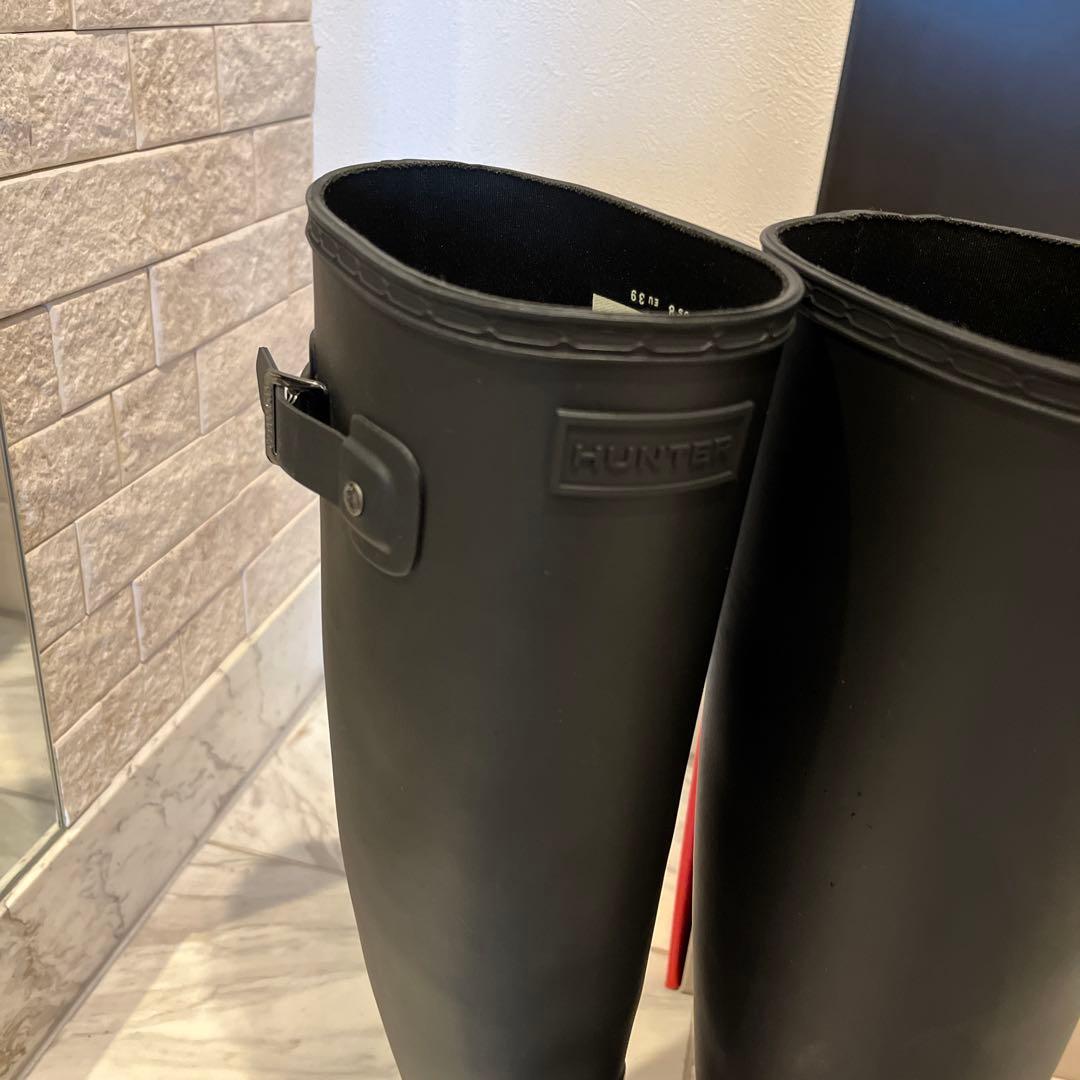 美品　HUNTER レインブーツブラック バックル付き　25cm