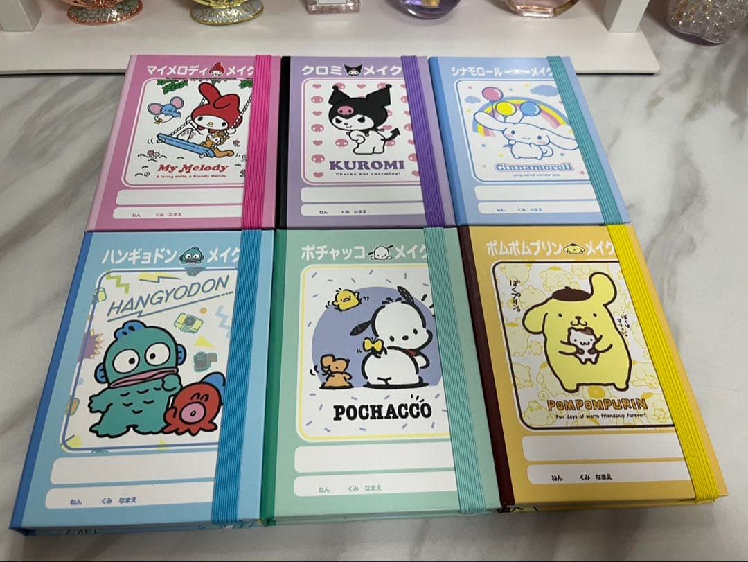 サンリオ アイシャドウメイク帳 全キャラセット