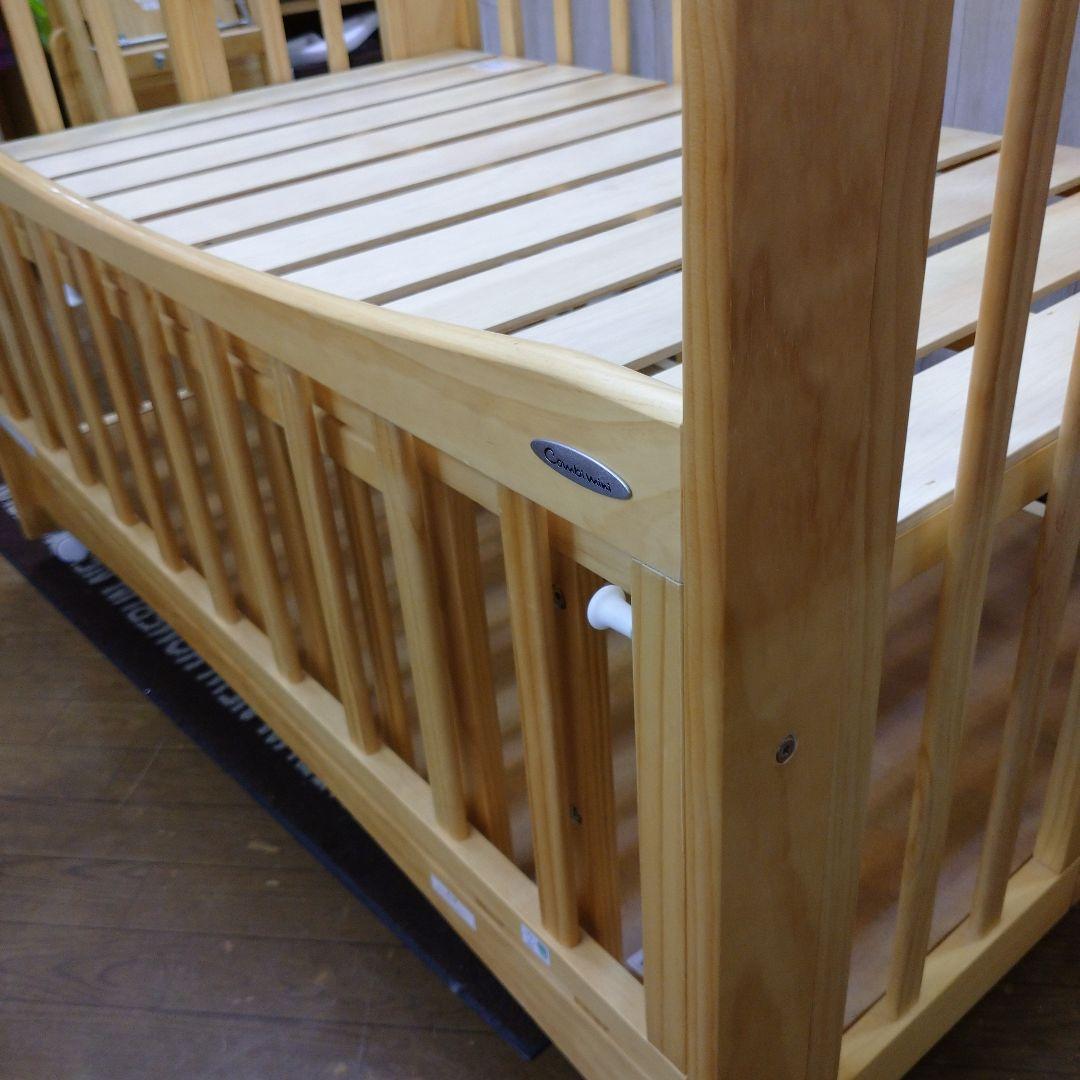 コンビ ベビーベッド 折りたたみ