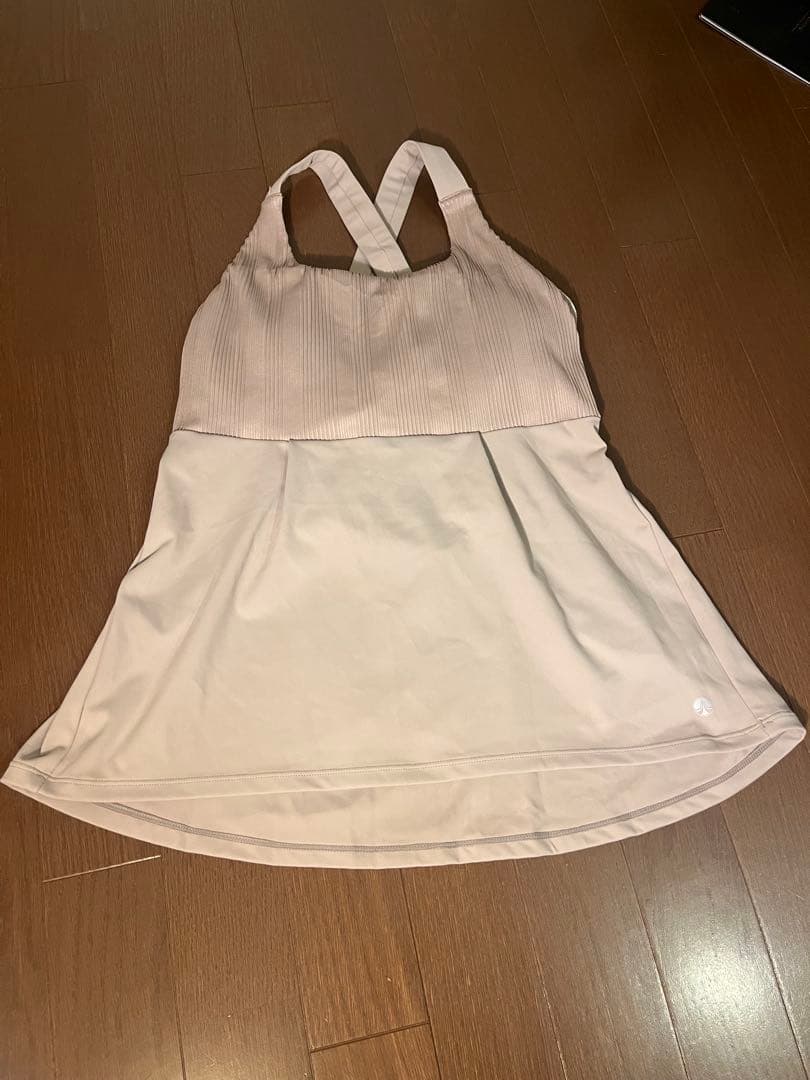 新品未使用 SUKALAスカーラ Mサイズバックフレアタンク モカ