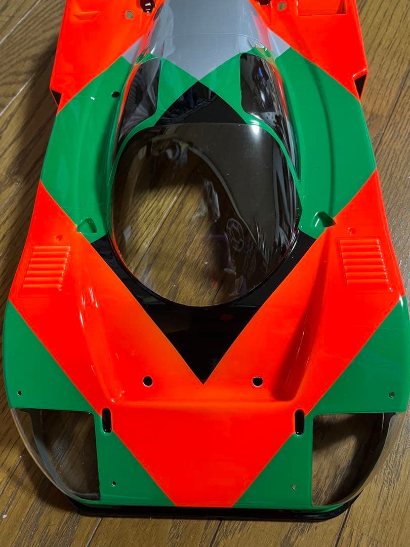 タミヤ　塗装済787bボディ