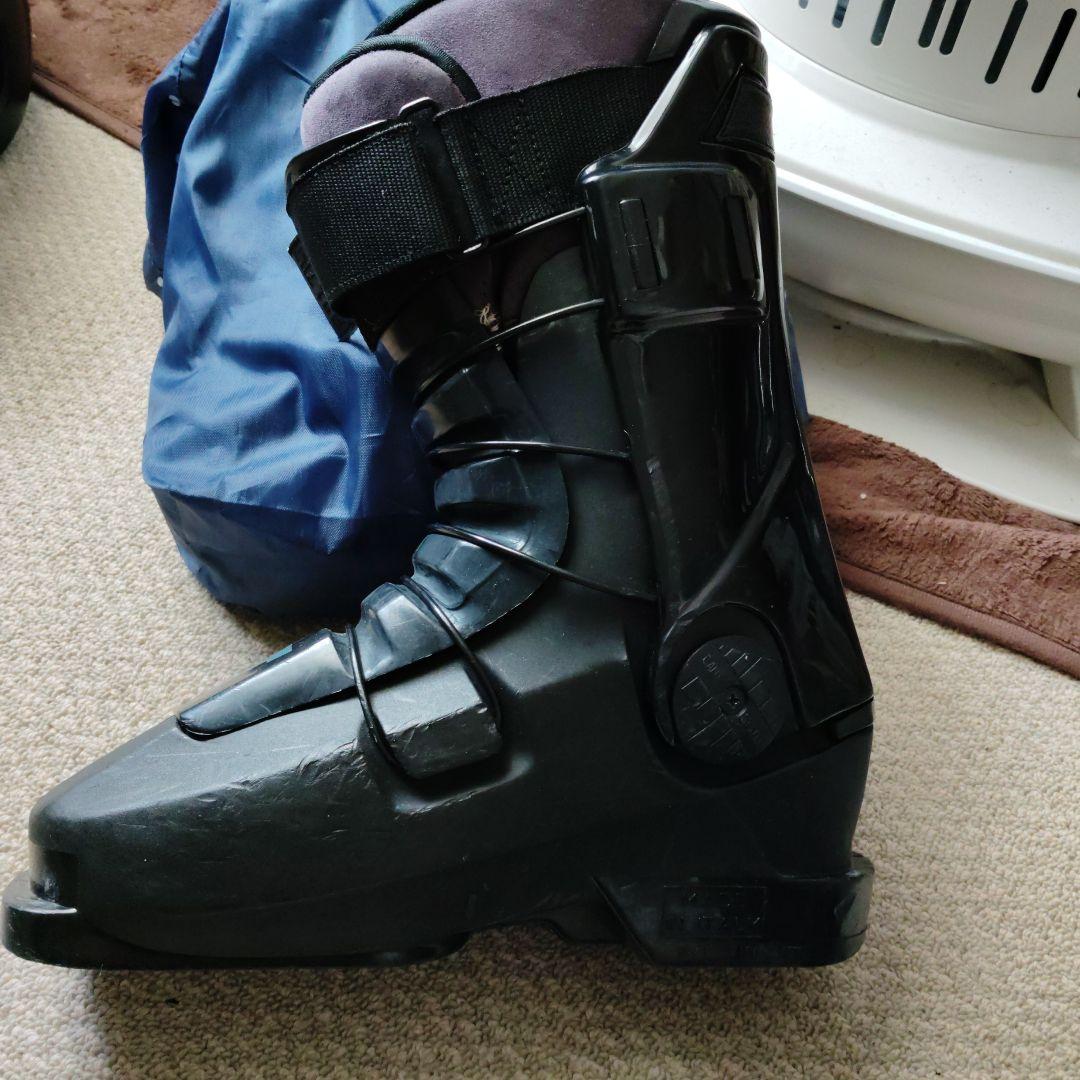 スキー FULL TILT DROP KICK