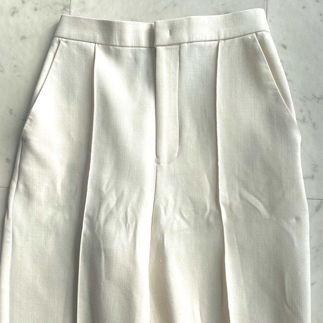 美品 カレンソロジー Curensologyハイテンションフォルムパンツ 36