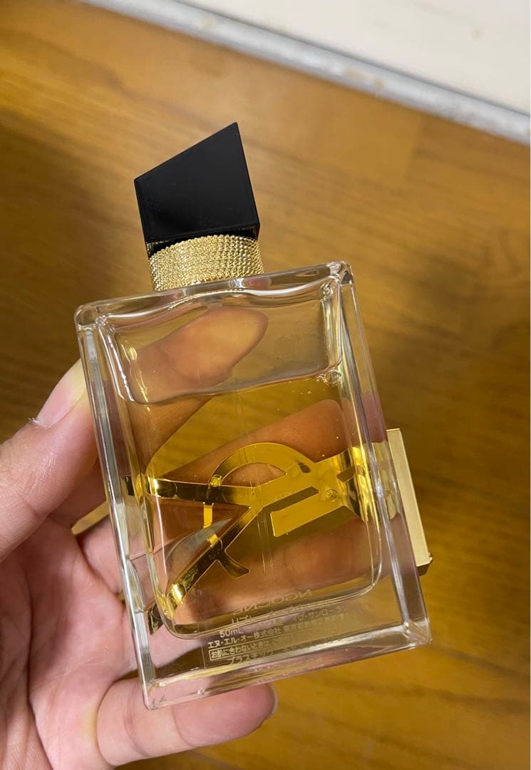 正規品YSL湖水50ml