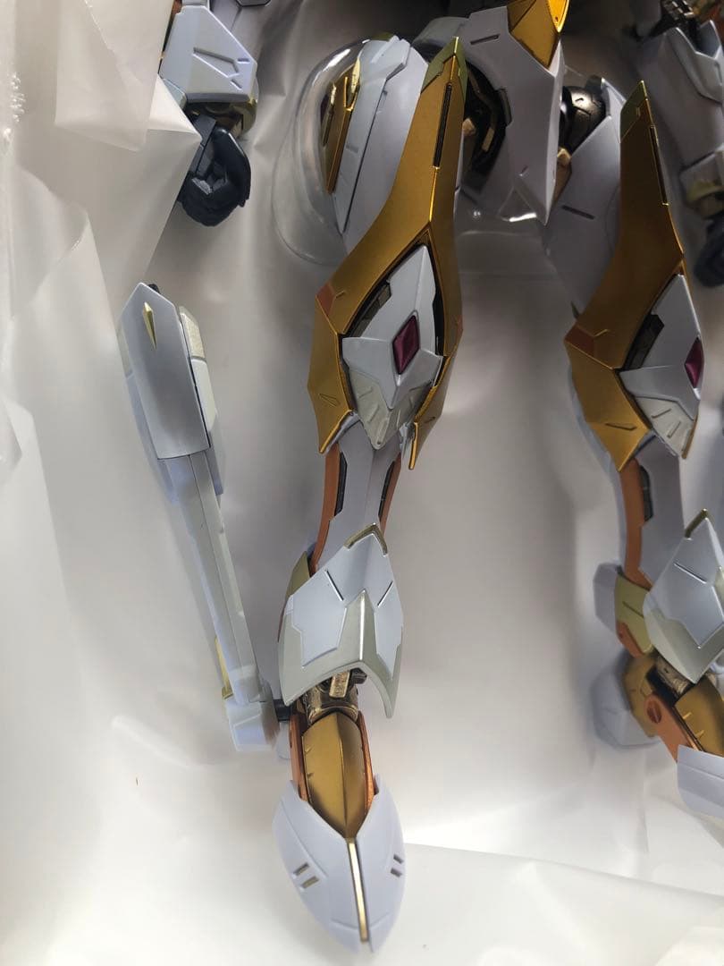 L BUILD メタルビルド紅蓮聖天八極式 & ランスロット・アルビオン