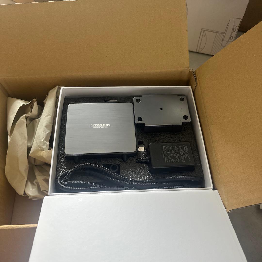 NITRO-BOY RED ニトロボーイ　コンプレッサー