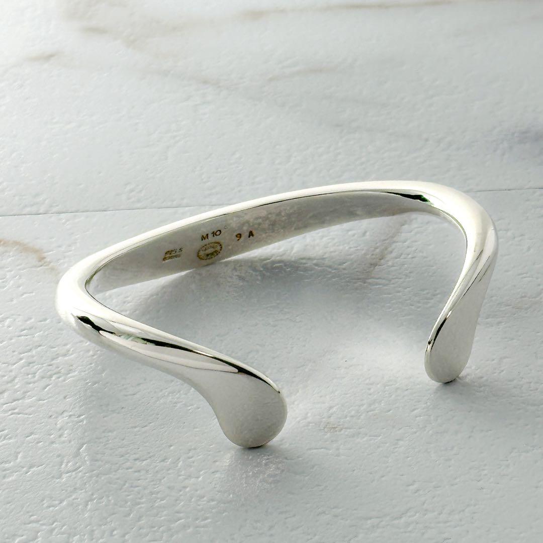 美品　 　バングル　９A　シルバー　925