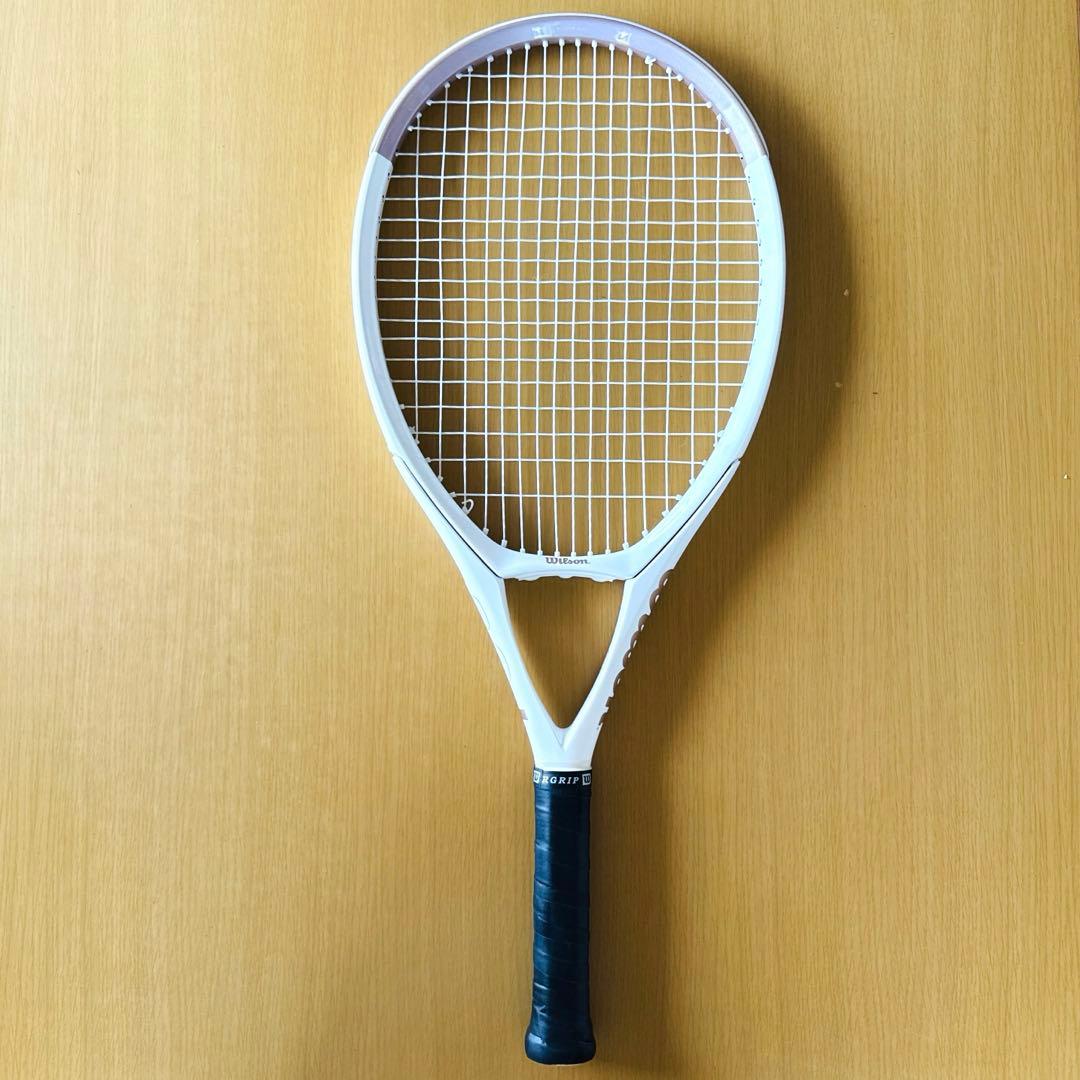 あられ　Wilson テニスラケット TRIAD 3.0J