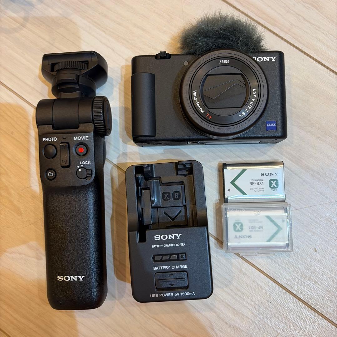 ほぼ未使用！Sony ZV-1 セット　VLOG スタート　ブラックボディ