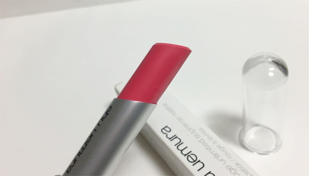 シュウウエムラ　口紅　354