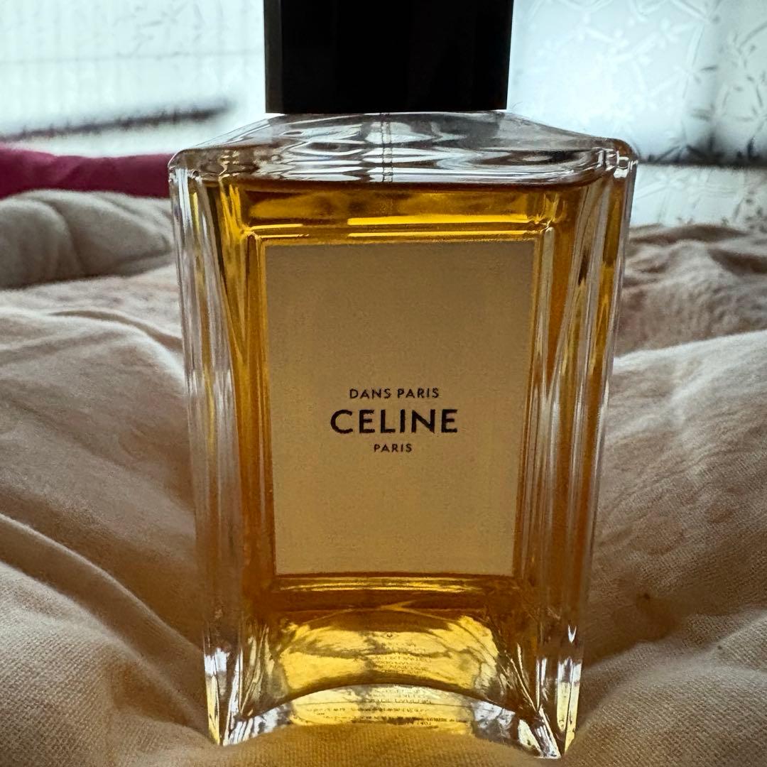 香水 セリーヌ ダン・パリ　オードゥパルファン